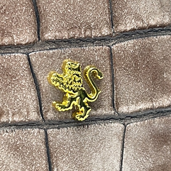 Pratesi Firenze Round Cinch Leather Bucket Bag - Picture 13 of 16